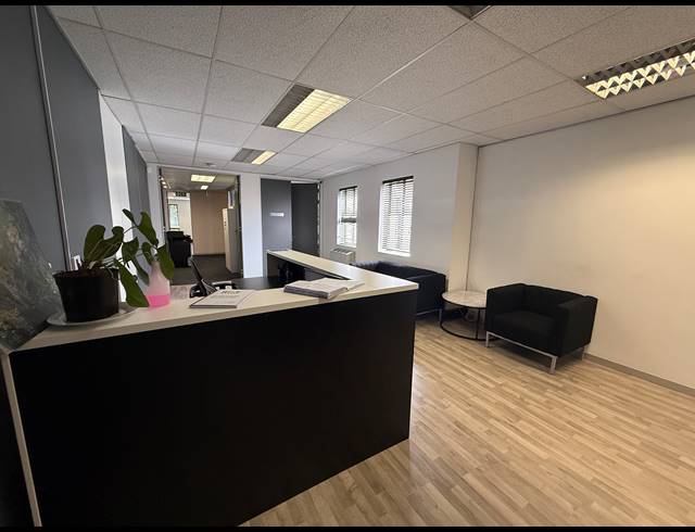 331M² OFFICE TO LET IN ROSEBANK